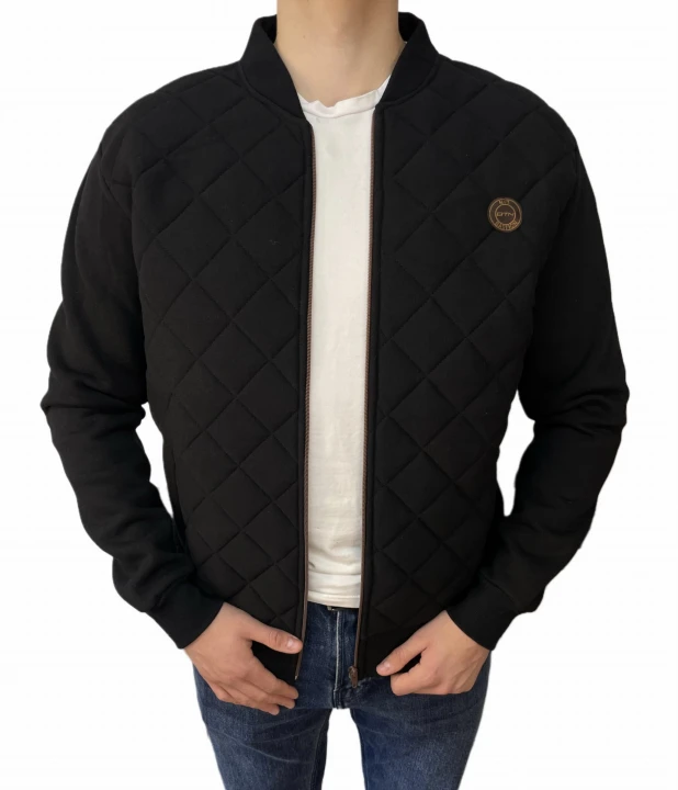 Bluza rozpinana czarna.jpeg